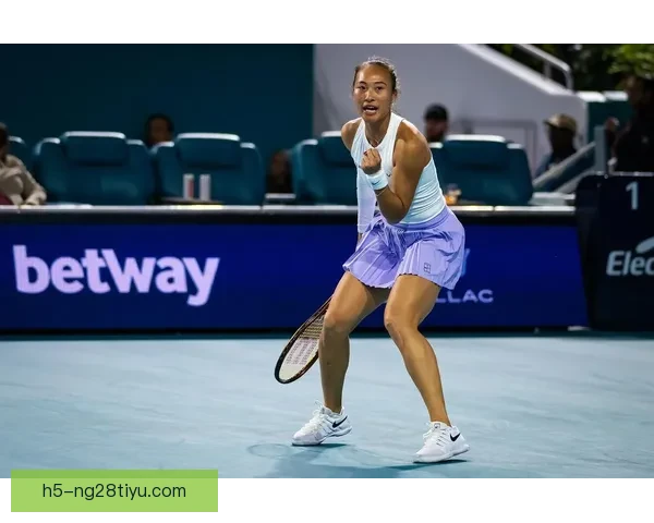 萨巴伦卡失冠落泪郑钦文承压