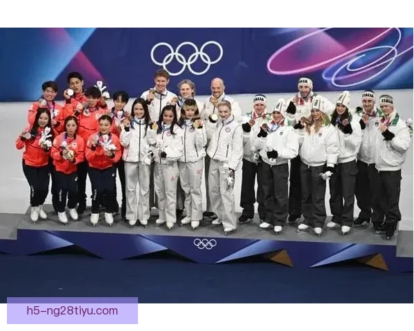 美国队勇夺冬奥花滑团体赛金牌