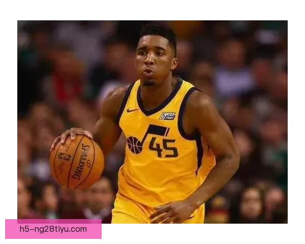 埃贝尔称戴维斯肌伤恢复期或长