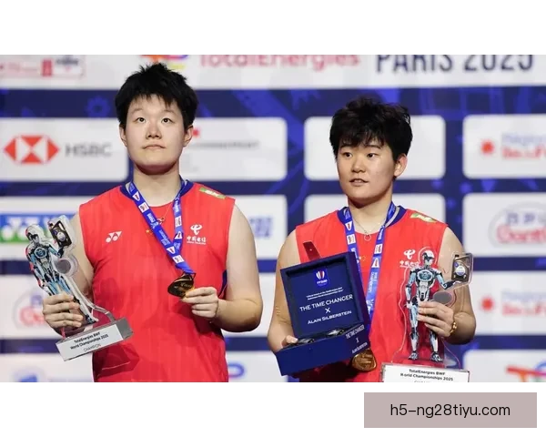 刘圣书谭宁七年后再夺女双冠军